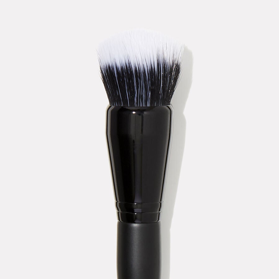 domed-stipple-brush-k5 84050_SelfieReadyStippleBrush_2.jpg