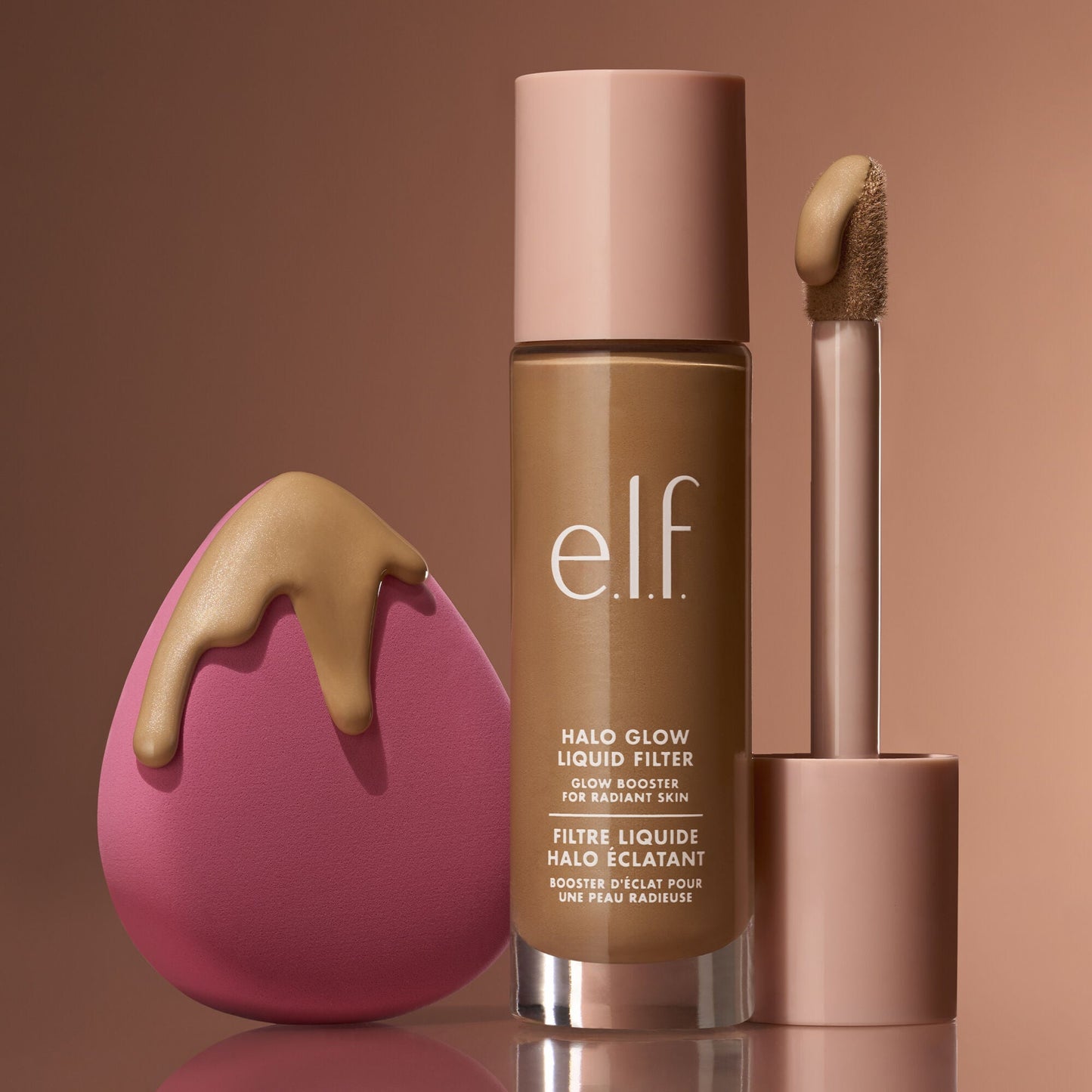 pillow-puff-concealer-sponge-d6 052825_elf_12_PillowPuffFoundationSponge-Group_0056_MAIN-F2-FocusStack_COMP_RGB_IGF.jpg