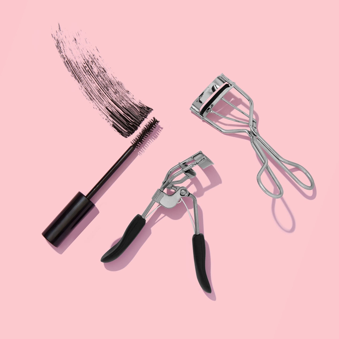 pro-eyelash-curler-e8 08192019_092019_SL_EyelashCurlersMascara_96055_IGF.jpg