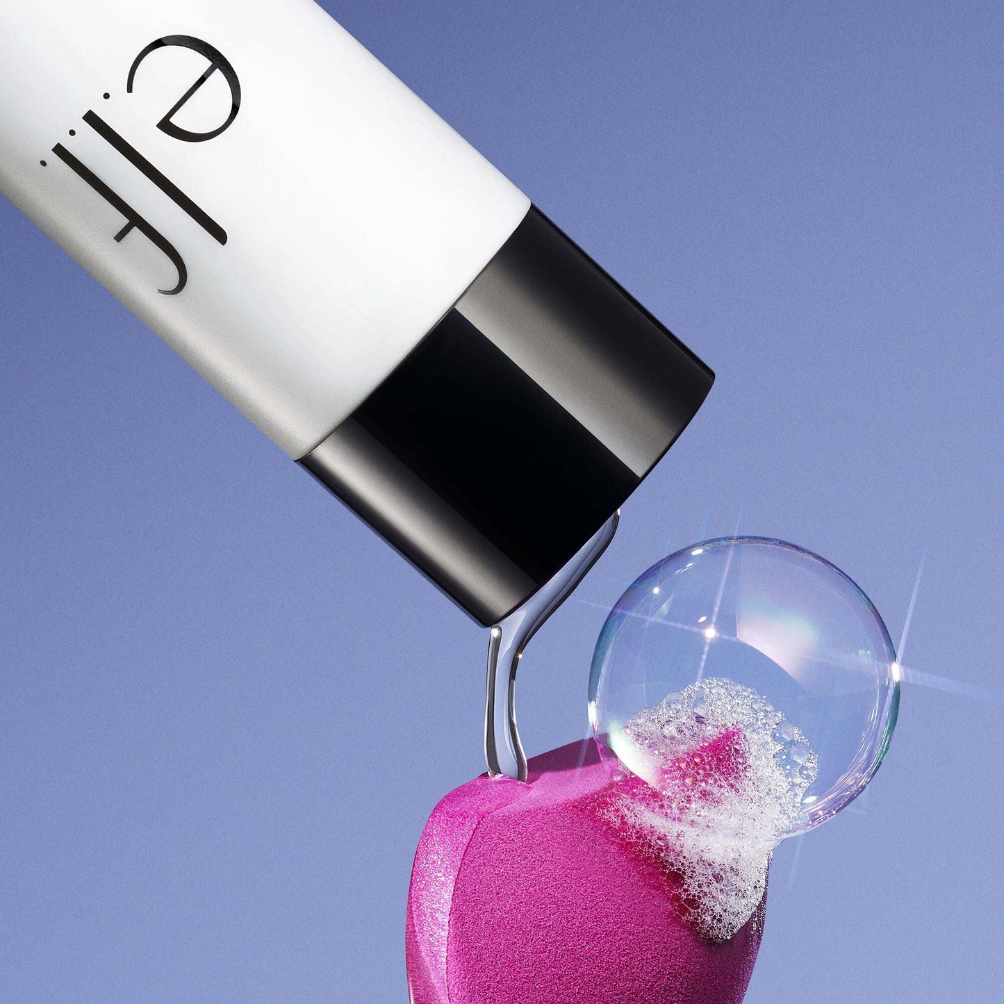 clean-queen-liquid-brush-and-sponge-cleaner-j8 111124_elf_CleanQueen_Tools_0032_MAIN-HELICON_358_w2QC_IGF.jpg