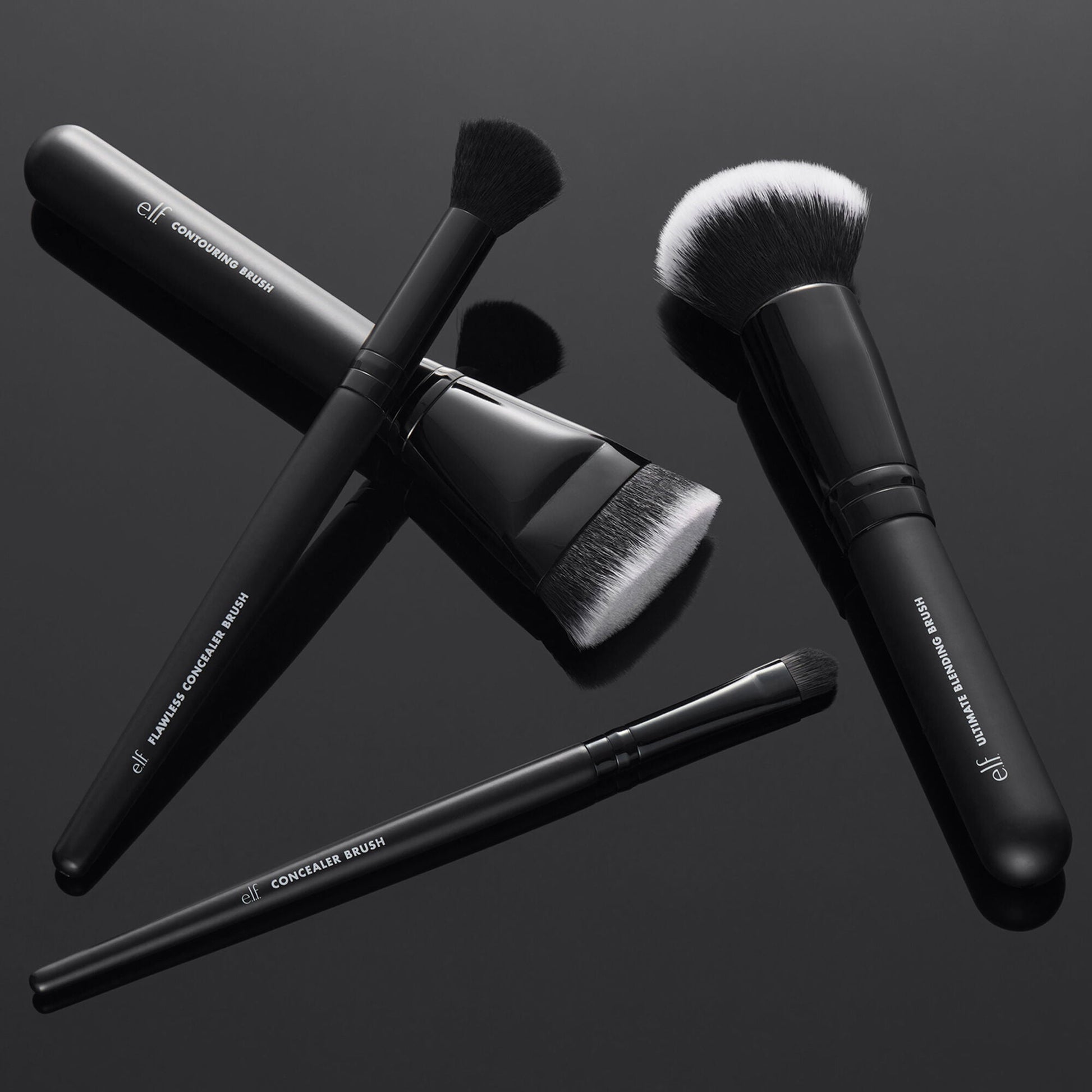 foundation-and-concealer-brush-set-m2 12142020_ComplexionPerfection-FaceBrush_0028_FocusBracket-MAIN_V2_IGF.jpg