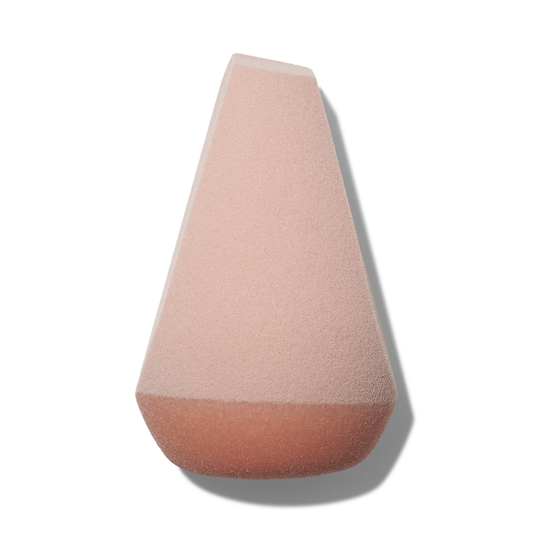 halo-glow-angled-silicone-face-sponge-r1 84235_CLOSED_v1_R.png