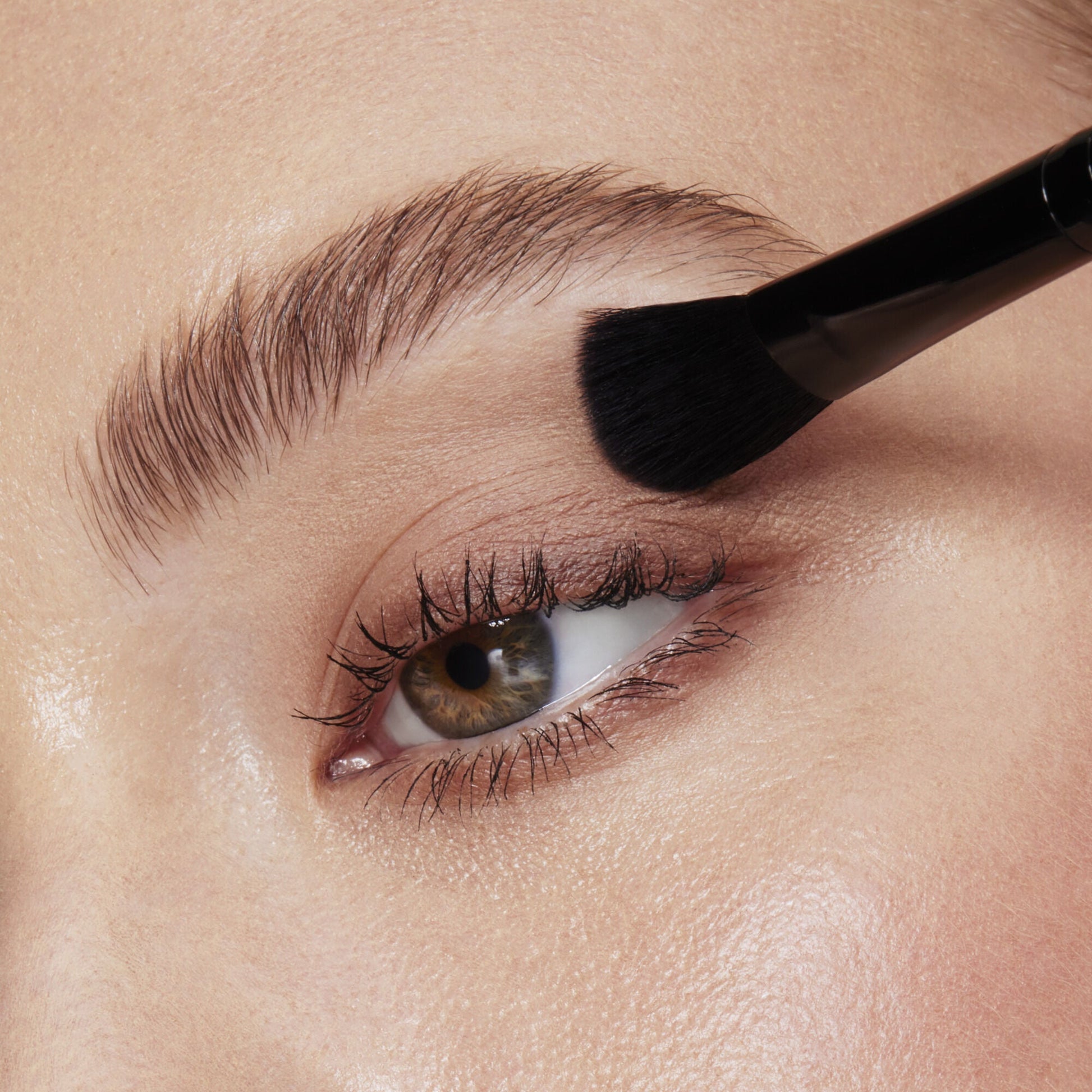full-face-and-eye-makeup-brush-set-with-travel-case-j0 84674_FULL_FACE_EYE_BRUSH_SET_BLENDING_EYE_BRUSH_CARI_0137.jpg