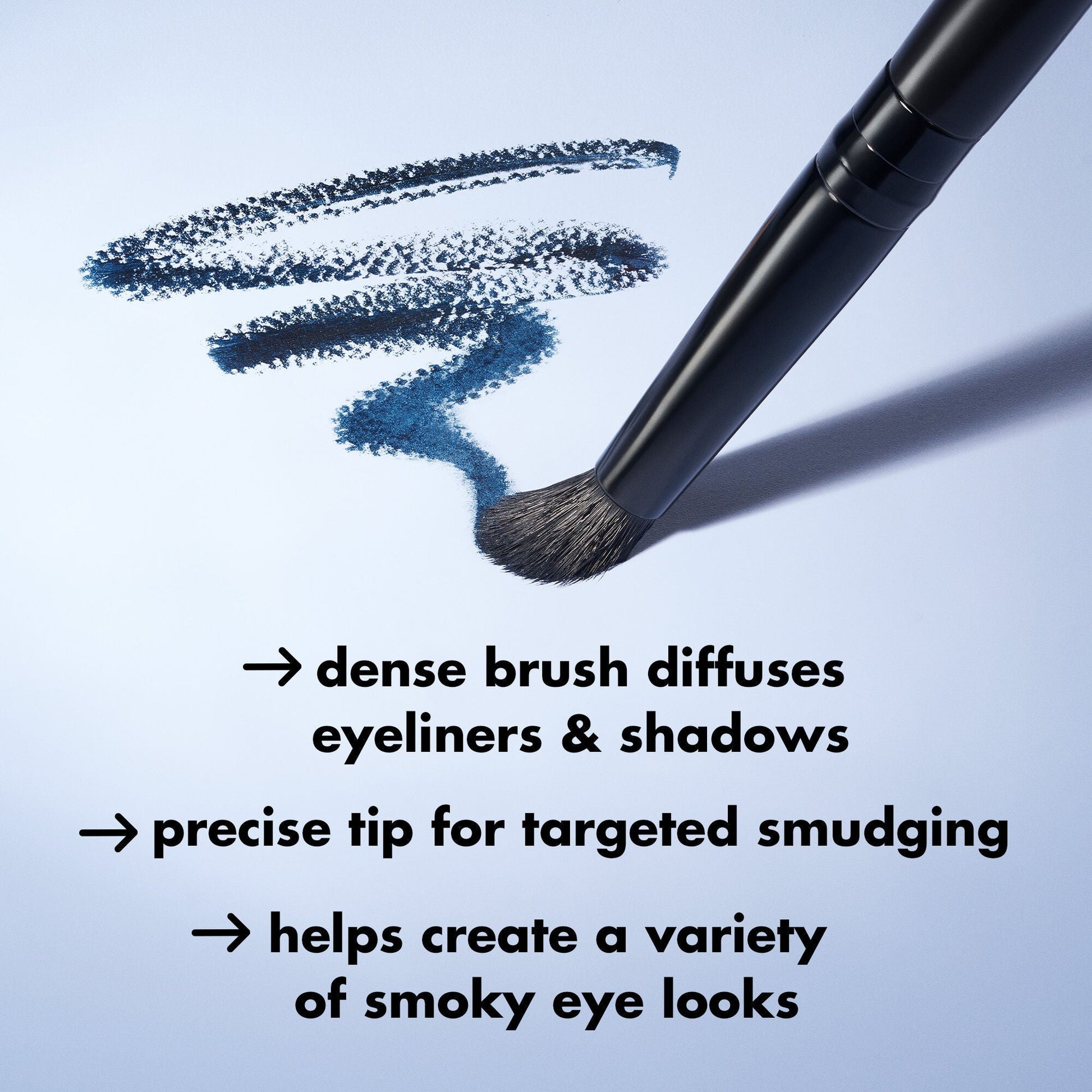 smudge-n-smoke-eyeliner-brush-g0 S25_EDUCATION_SMUDGE_N_SMOKE_EYELINER_BRUSH_PRODUCTINFO.jpg