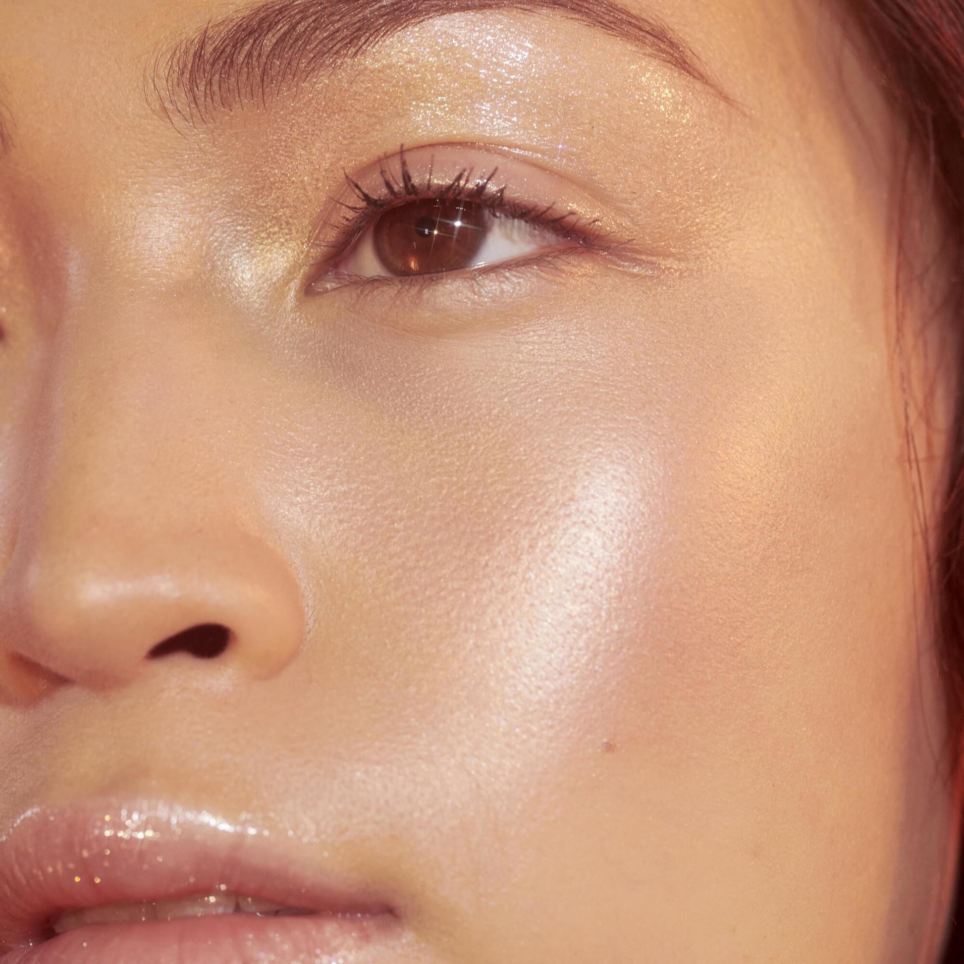 highlighter-brush-o8 crystal_OM_Jacqueline_782_square.jpg